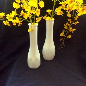 Vintage milk glass stem vases Brody geo vases EUC